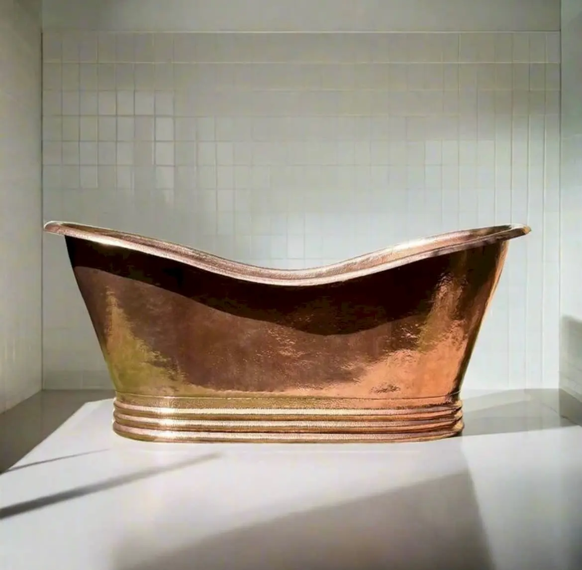 Keunggulan Bathtub Tembaga sebagai Elemen Interior Kamar Mandi Premium