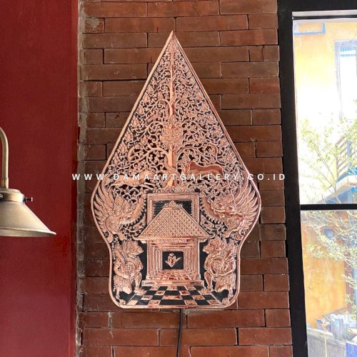 Kerajinan Gunungan Wayang Tembaga